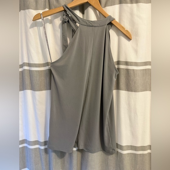 Banana Republic XS grey halter neck top - Picture 4 of 6